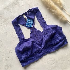 FREE PEOPLE! Galloon lace racerback bralette